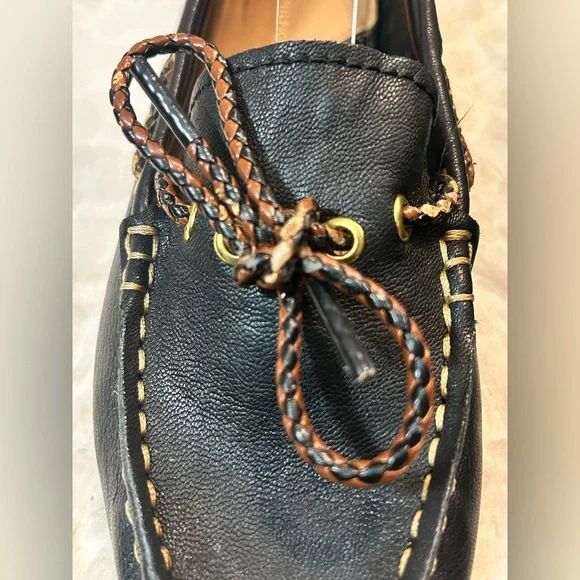 Tommy Hilfiger Randra Leather slip on ballet boat shoe loafer women’s size 6.5M - Picture 7 of 13